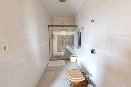 Casa para alugar com 410m², 4 quartos e 2 vagas Casa para alugar com 410m², 4 quartos e 2 vagasBanheiro 2