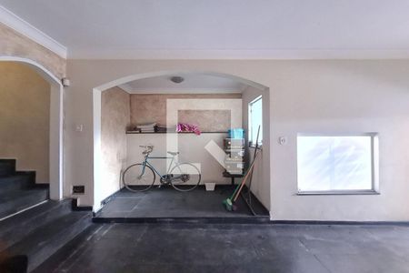 Casa para alugar com 410m², 4 quartos e 2 vagas Casa para alugar com 410m², 4 quartos e 2 vagas Sala 2