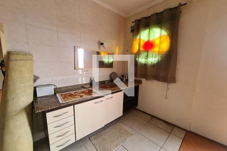 Casa para alugar com 410m², 4 quartos e 2 vagas Casa para alugar com 410m², 4 quartos e 2 vagasBanheiro 2