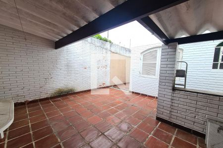 Casa para alugar com 410m², 4 quartos e 2 vagas Casa para alugar com 410m², 4 quartos e 2 vagasÁrea Externa