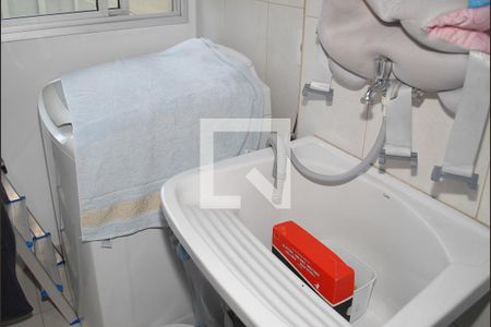 Área de Serviço de apartamento para alugar com 2 quartos, 54m² em Vila Gustavo, São Paulo
