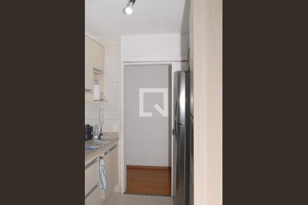 Cozinha de apartamento para alugar com 2 quartos, 54m² em Vila Gustavo, São Paulo