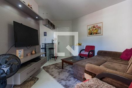 Sala  de apartamento para alugar com 2 quartos, 58m² em Serraria, São José