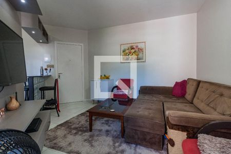 Sala  de apartamento para alugar com 2 quartos, 58m² em Serraria, São José