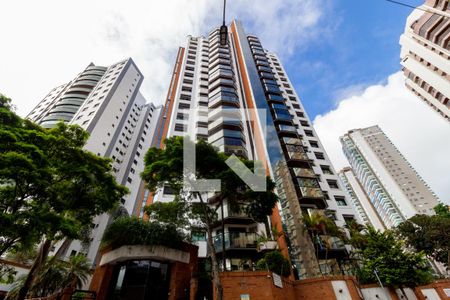 Apartamento à venda com 160m², 3 quartos e 2 vagas Apartamento à venda com 160m², 3 quartos e 2 vagasFachada