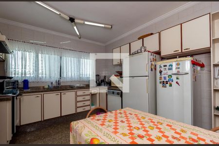 Apartamento à venda com 160m², 3 quartos e 2 vagas Apartamento à venda com 160m², 3 quartos e 2 vagasCozinha