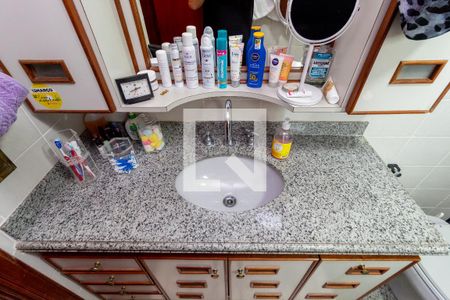 Apartamento à venda com 160m², 3 quartos e 2 vagas Apartamento à venda com 160m², 3 quartos e 2 vagasDetalhe Banheiro - Social