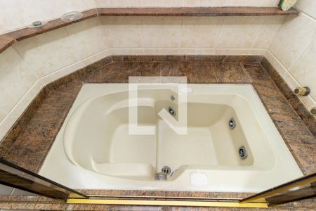 Apartamento à venda com 160m², 3 quartos e 2 vagas Apartamento à venda com 160m², 3 quartos e 2 vagasDetalhe Banheiro - Suíte