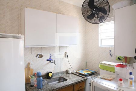 Sala/cozinha de apartamento para alugar com 1 quarto, 38m² em Campo da Aviacao, Praia Grande