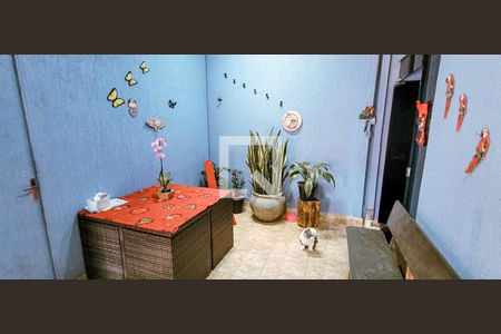 Casa à venda com 90m², 3 quartos e 4 vagasVaranda