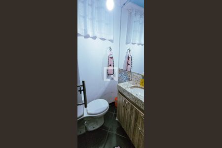 Casa à venda com 90m², 3 quartos e 4 vagasLavabo