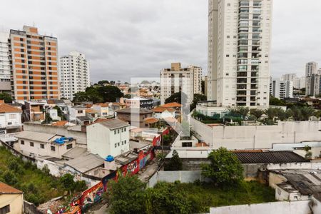 Sala Vista de apartamento à venda com 2 quartos, 60m² em Vila Pompéia, São Paulo