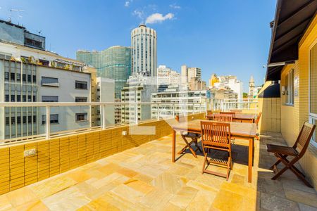 Studio à venda com 21m², 1 quarto e sem vaga Studio à venda com 21m², 1 quarto e sem vagaTerraço