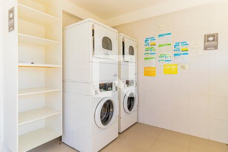 Studio à venda com 21m², 1 quarto e sem vaga Studio à venda com 21m², 1 quarto e sem vagaLavanderia