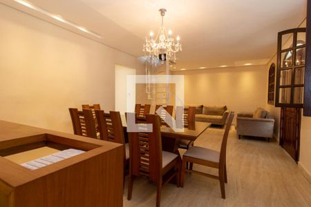 Sala 1 de casa para alugar com 4 quartos, 320m² em Santa Lúcia, Belo Horizonte
