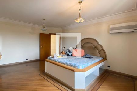 Casa de condomínio para alugar com 954m², 4 quartos e 8 vagasSuíte 1