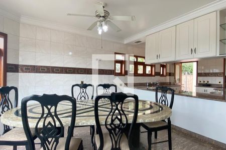 Casa de condomínio para alugar com 954m², 4 quartos e 8 vagasCopa