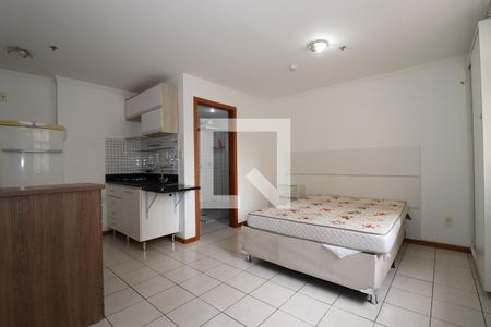 Sala/Quarto de kitnet/studio para alugar com 1 quarto, 30m² em Norte (águas Claras), Brasília