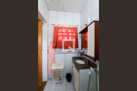 Casa à venda com 218m², 3 quartos e 1 vaga Casa à venda com 218m², 3 quartos e 1 vagaBanheiro da Suíte