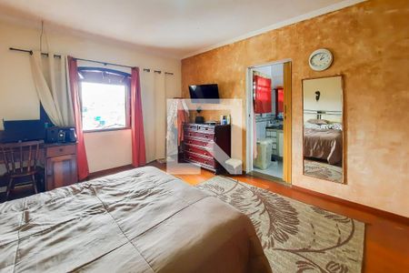 Casa à venda com 218m², 3 quartos e 1 vaga Casa à venda com 218m², 3 quartos e 1 vagaSuíte