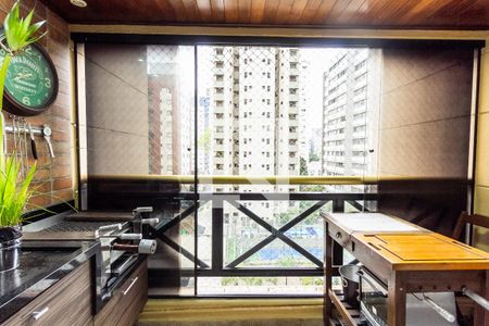 Varanda de apartamento à venda com 3 quartos, 98m² em Indianópolis, São Paulo