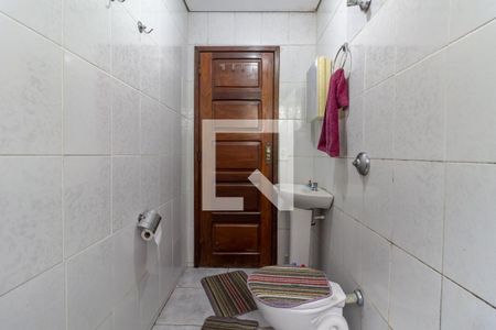 Casa à venda com 180m², 3 quartos e 4 vagas Casa à venda com 180m², 3 quartos e 4 vagasBanheiro 1