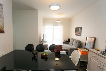 Sala  de apartamento à venda com 3 quartos, 114m² em Vila Suzana, São Paulo