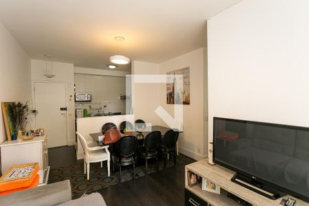 Sala  de apartamento à venda com 3 quartos, 114m² em Vila Suzana, São Paulo