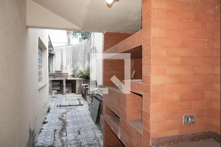 Casa à venda com 300m², 4 quartos e 5 vagasChurrasqueira