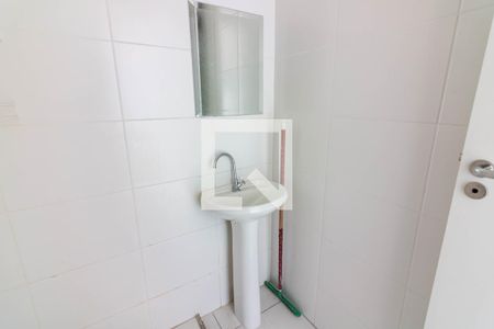 Banheiro de apartamento para alugar com 2 quartos, 34m² em Jardim Germânia, São Paulo