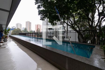 Apartamento à venda com 29m², 1 quarto e sem vaga Apartamento à venda com 29m², 1 quarto e sem vagaÁrea comum - Piscina
