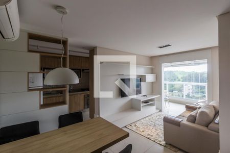 Sala de Jantar de apartamento para alugar com 2 quartos, 70m² em Empresarial 18 do Forte, Barueri