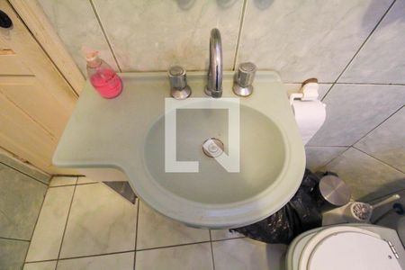 Casa à venda com 131m², 2 quartos e 2 vagas Casa à venda com 131m², 2 quartos e 2 vagasBanheiro