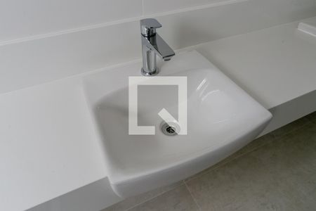 Apartamento à venda com 265m², 4 quartos e 6 vagasBanheiro da suíte 1