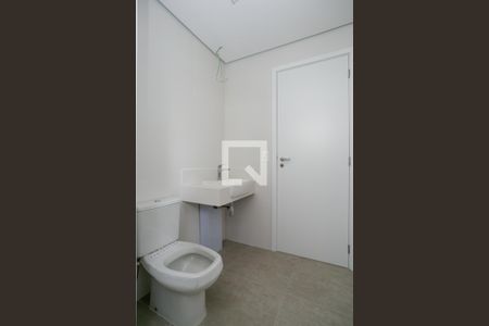 Apartamento à venda com 265m², 4 quartos e 6 vagasBanheiro da Suíte 4