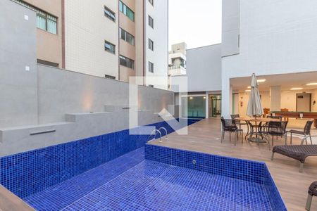 Apartamento à venda com 173m², 3 quartos e 4 vagasÁrea comum - Piscina