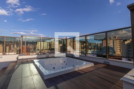 Apartamento à venda com 173m², 3 quartos e 4 vagasSpa