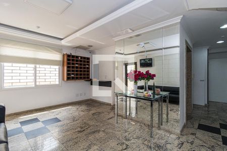 Hall de entrada de apartamento à venda com 1 quarto, 33m² em Jardim Botânico, Porto Alegre