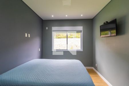 Casa à venda com 160m², 3 quartos e 2 vagasSuíte