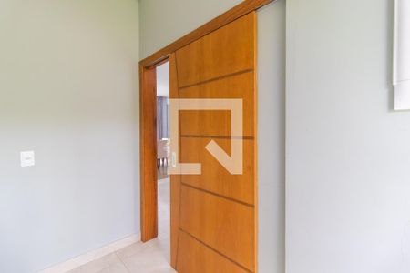 Casa à venda com 160m², 3 quartos e 2 vagasÁrea de Serviço