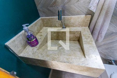 Casa à venda com 160m², 3 quartos e 2 vagasBanheiro do quintal