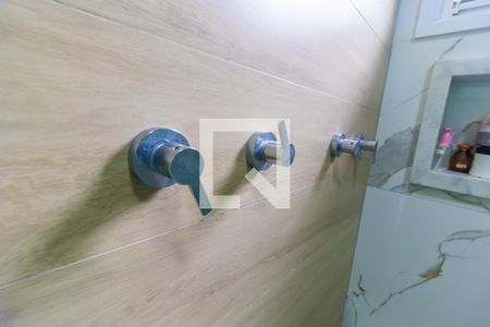 Casa à venda com 160m², 3 quartos e 2 vagasBanheiro da suíte