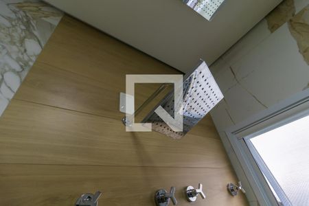 Casa à venda com 160m², 3 quartos e 2 vagasBanheiro da suíte