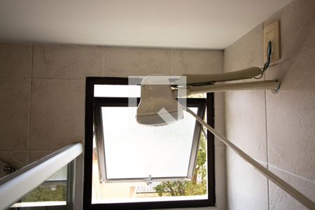 Banheiro do Quarto de apartamento para alugar com 1 quarto, 42m² em Vila Guarani (z Sul), São Paulo