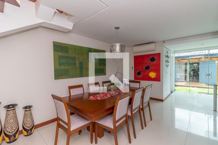 Sala de Jantar de casa à venda com 4 quartos, 265m² em Jardim Itu, Porto Alegre