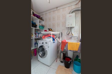 Casa à venda com 265m², 4 quartos e 3 vagasLavanderia