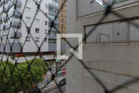 Apartamento para alugar com 158m², 3 quartos e 2 vagasVista