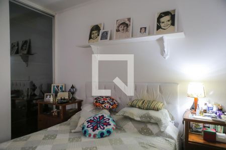 Suíte  de apartamento para alugar com 3 quartos, 158m² em Pompéia, Santos