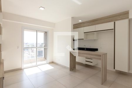 Sala de kitnet/studio para alugar com 1 quarto, 43m² em Jardim Sumare, Ribeirão Preto