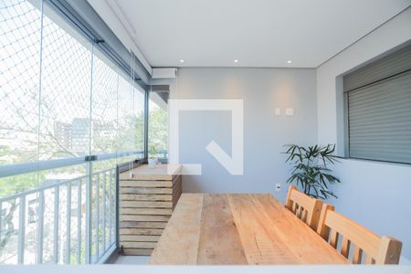 Apartamento à venda com 90m², 3 quartos e 2 vagasVaranda Integrada